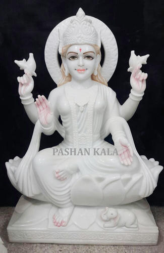 Marble Laxmi Maa Statue